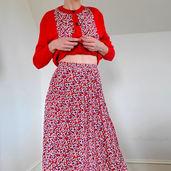 VINTAGE - Matching skirt/top set - Picture 4 of 16